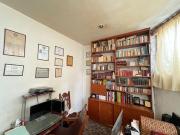 Casa en calle cerrada con vigilancia cerca de la...