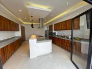 Casa en Calle Cerrada, Moderna, San Jerónimo VENTA