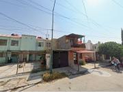 Casa en Calle Circonia, Pedregal del Valle, Torreón,...