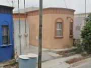 CASA EN CALLE CRISANTEMOS EN VILLA FLORIDA, REYNOSA,...