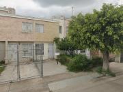 Casa en Calle del Albor, Mezquital del Carmen, León de...
