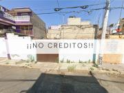 CASA EN CALLE FLOR DE LÍZ, LOMAS DE SAN LORENZO,...