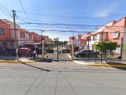 CASA EN CALLE GAVIOTAS, UNIDAD SAN BUENAVENTURA, SAN...