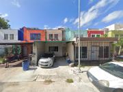 CASA EN CALLE ISLAS MARIANAS, PLAYA DEL CARMEN, QUINTANA...