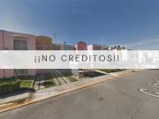 CASA EN CALLE JARDÍN DE LAS NOCHEBUENAS, HACIENDA DEL...