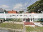 CASA EN CALLE JOSÉ CASIMIRO CHOWELL, COLONIA MIGUEL...