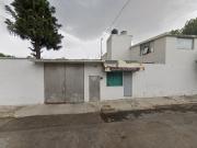 Casa en calle José Ma. Arteaga, Francisco Murguía,...