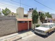 CASA EN CALLE MONTERREY, JARDINES DE MORELOS, ECATEPEC...