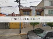 CASA EN CALLE TRES J. SABADINO, U.H. VICENTE GUERRERO,...