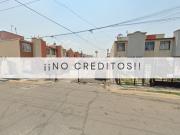 CASA EN CALLE VALLE ALPINO, REAL DEL VALLE, ESTADO DE...