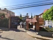 CASA EN CALLE VALLE DORADO, UNIDAD SAN BUENAVENTURA, SAN...