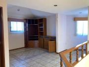 CASA EN CAMINO REAL AL PRINCIPIO Y ZAVALETA