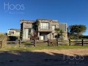 casa en carilo 4 amb pileta climatizada