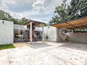 Casa en Casa de Una Planta en Venta en Mérida en La...