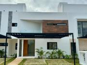 Casa en Casa en Venta Nueva en Rio Residencial, Canc?n