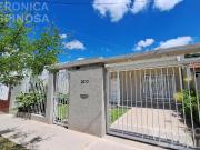 Casa en Castelar venta dos dormitorios