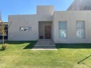 Casa en Centenario
