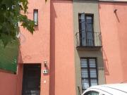 Casa en centro, con 3 R, 2E, Roof garden y area de...