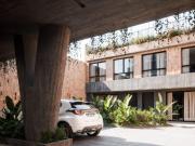 Casa en centro con terraza exclusiva