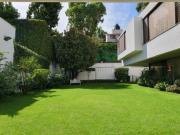 Casa en cerrada con vigilancia en lomas hipodromo