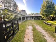 Casa en Chacras Los Raigales sobre 5.000 m2 parque