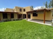 CASA EN CHALLAPAMPA TRADICIONAL ALQUILER TEMPORAL PERUMIN