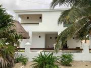 CASA EN CHICXULUB EN KM 10.5 EN SEGUNDA FILA