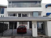 Casa en Circuito Juristas, Satélite