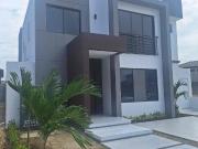 Casa en Ciudad Celeste, Samborondon, en venta