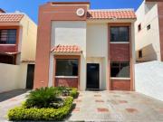 CASA EN CIUDAD DE MANTA