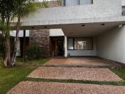 Casa en Claros del Bosque