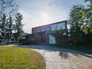 Casa en Club Miralagos