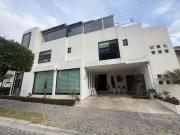 Casa en Cluster 888 Lomas de Angel?polis I