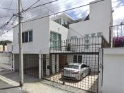 CASA EN COAPA MUY AMPLIA, SUPER BONITA, CUENTA CON TODOS...