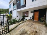 casa en Col. Mártires de Chicago, Entre Circuito...