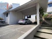 Casa en colonia cerrada y calle cerrada Paseo de las...