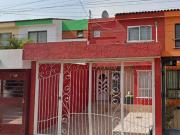 CASA EN COLONIA JARDINES DEL NILO, GUADALAJARA
