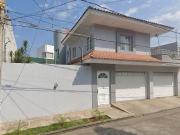 CASA EN COLONIA URUAPAN, MICHOACÁN