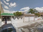 CASA EN COLONIA ZONA DE ORO, CELAYA GUANAJUATO