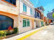 Casa en condominio Carlos Hank González