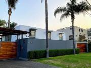 Casa en condominio cerrado