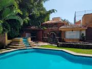 Casa en Condominio con alberca en Lomas de Atzingo,...