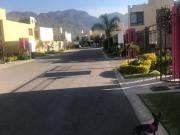 CASA EN CONDOMINIO CON ALBERCA EN MORELOS, YAUTEPEC, OACALCO