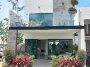 Casa en Condominio con Alberca y Roof Garden