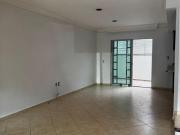 Casa en condominio con área común y vigilancia 24/7 –...