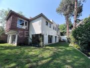 Casa en condominio con jardín y 4 recámaras en La...