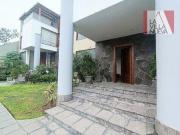 CASA EN CONDOMINIO CON TERRAZA, PISCINA Y JARDIN