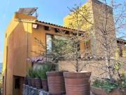 Casa en condominio con terraza privada y vista a la montaña