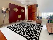 CÓMODA CASA EN VENTA, EN CONDOMINIO, LA MOLINA, DE 4...