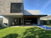 Casa en condominio en ALTOZANO CON ALBERCA